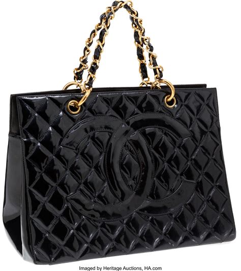 chanel black quilted tote